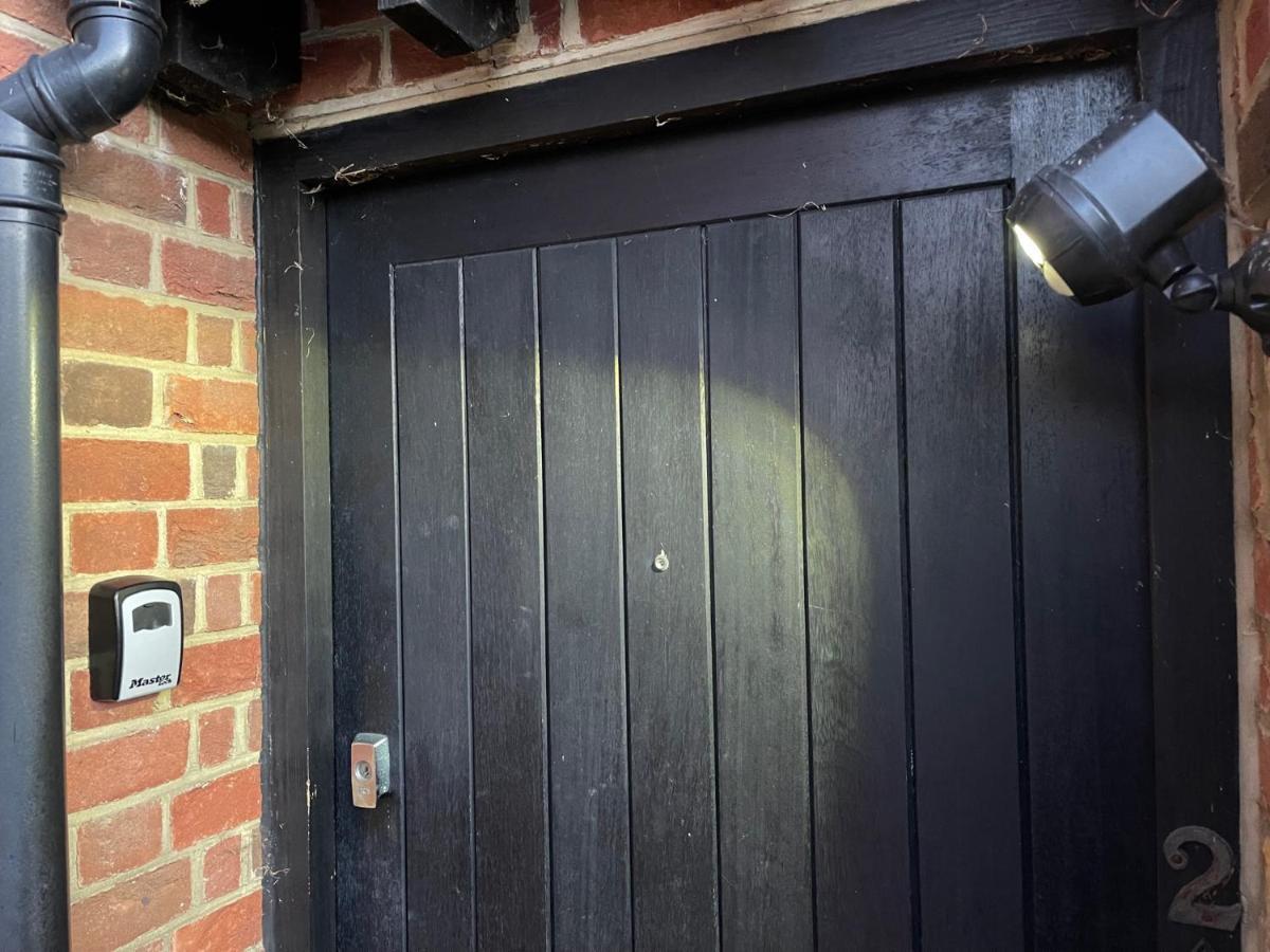 2 Ringles Place Uckfield Extérieur photo